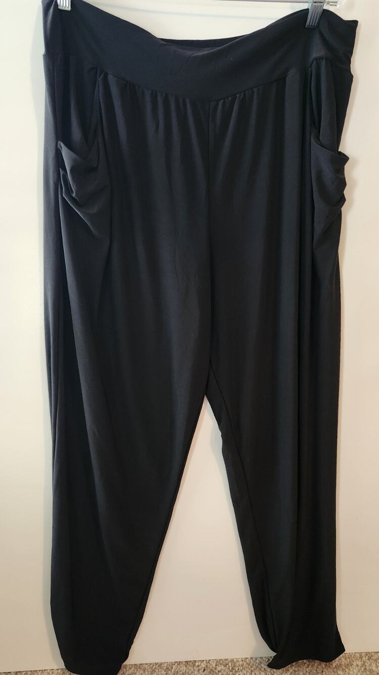 Maurices Harem Pants XL Black Slouchy Draped Pocket Yoga Tapered Leg #389